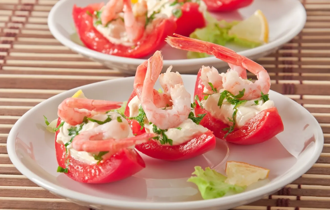 Photo wallpaper greens, tomatoes, sauce, shrimp, appetizer