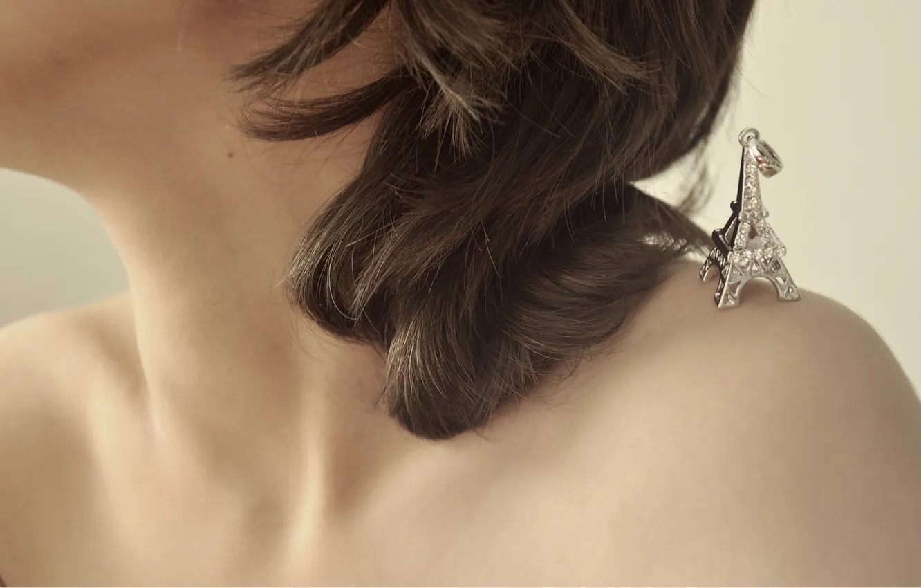 Photo wallpaper girl, macro, keychain