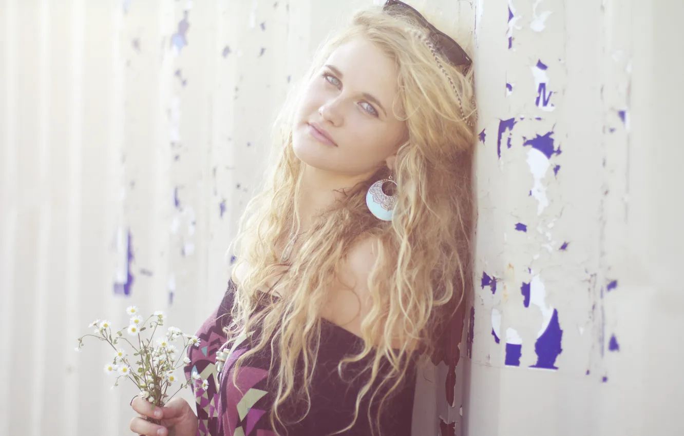 Photo wallpaper girl, wall, woman, blue eyes, flowers, model, blonde, female