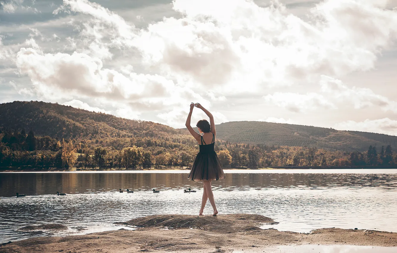 Photo wallpaper girl, shore, dance, dress, Louise