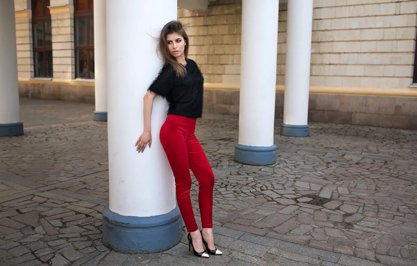 Photo wallpaper pose, model, figure, columns, brown hair, beauty, Elena, Dmitry Sn