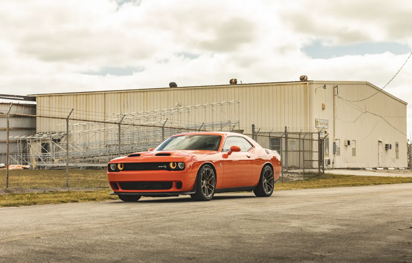 Photo wallpaper Dodge, Challenger, SRT Hellcat, Fencing