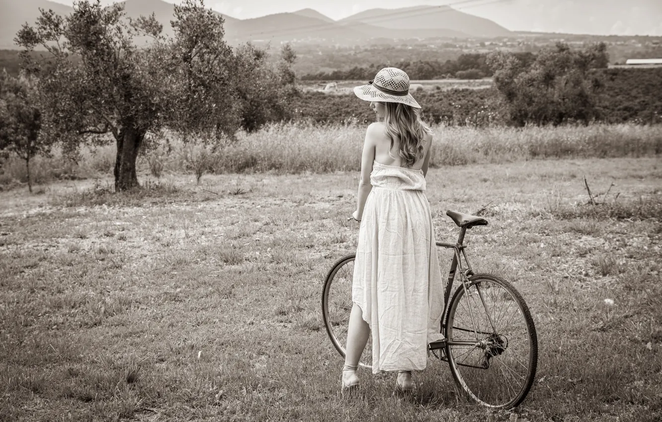 Photo wallpaper black & white, bicycle, dress, nature, model, awesome, countryside, gorgeous