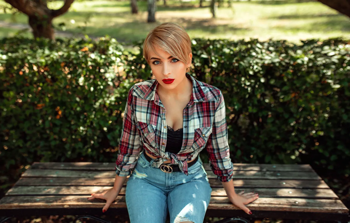 Photo wallpaper look, trees, pose, Park, model, portrait, jeans, makeup