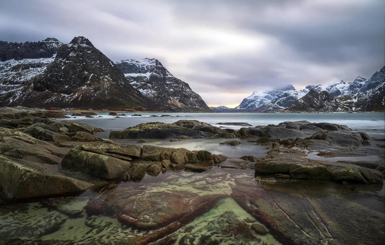 Photo wallpaper sea, mountains, shore