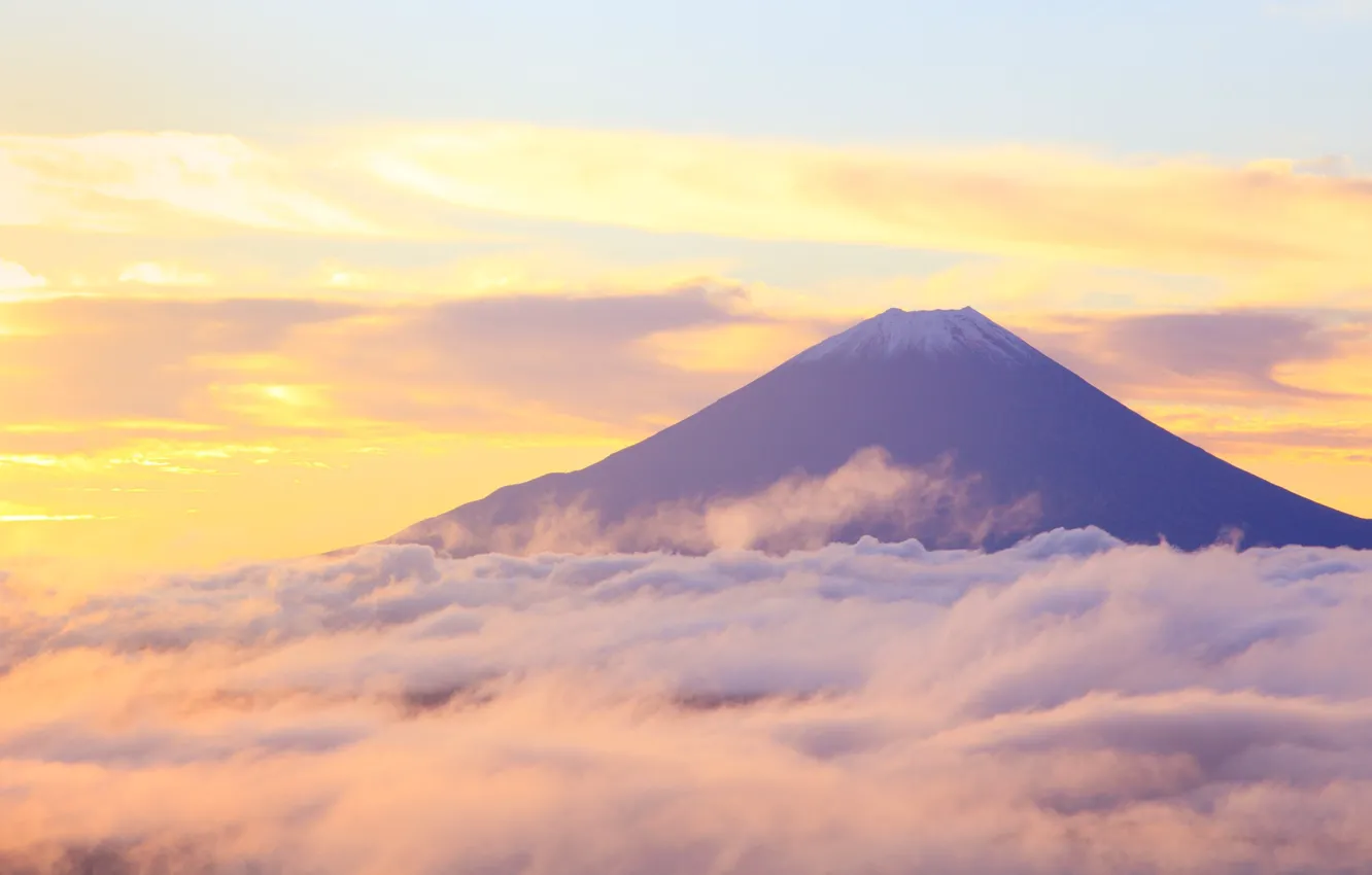 Photo wallpaper clouds, mountains, Japan, Fuji
