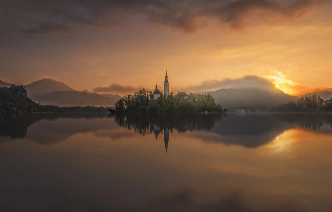 Photo wallpaper lake, castle, Slovenia, Bled castle, Bled