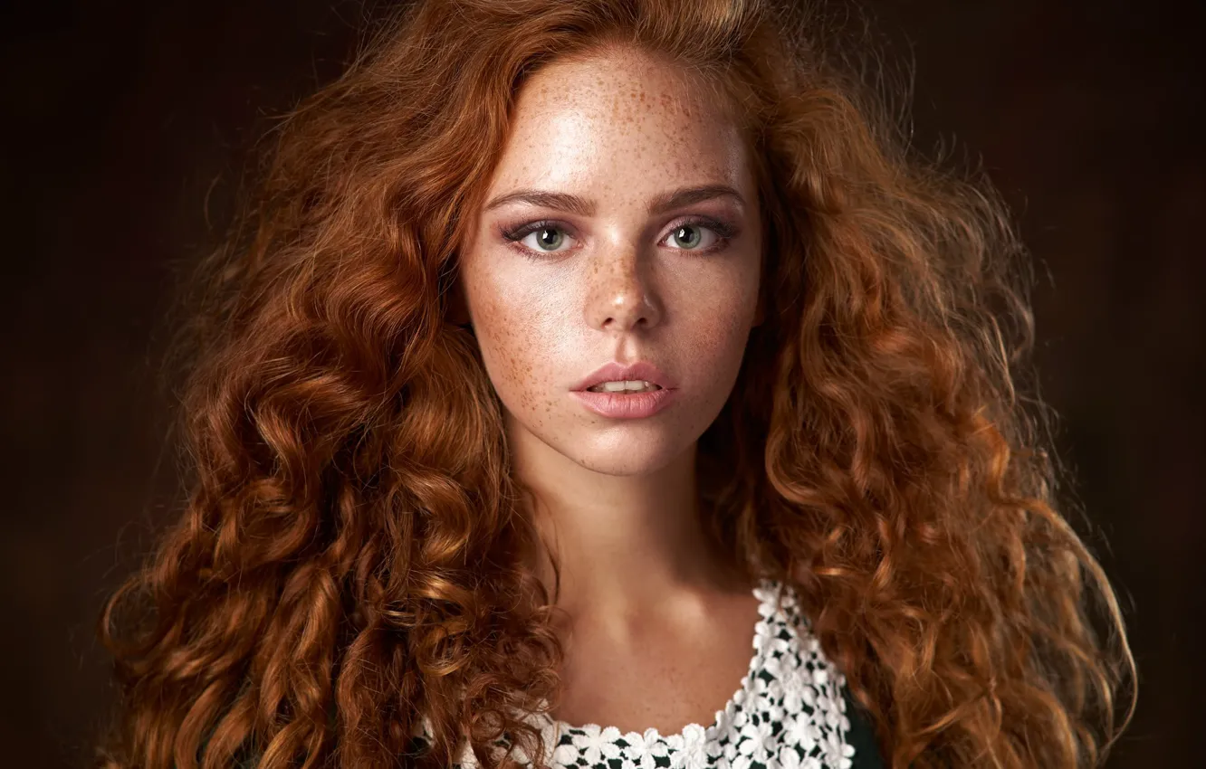Photo wallpaper look, face, background, hair, portrait, freckles, red, curls