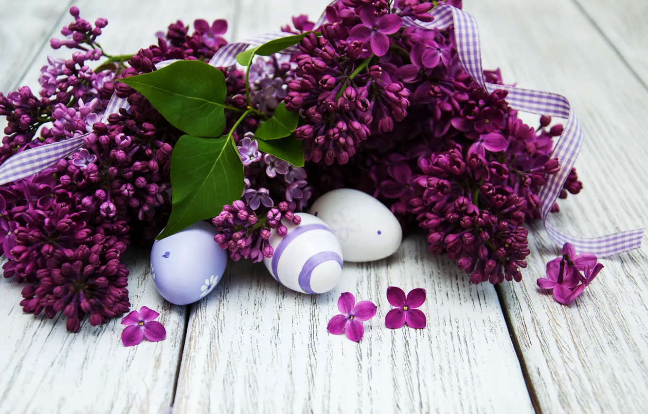 Photo wallpaper flowers, eggs, spring, colorful, Easter, wood, blossom, flowers