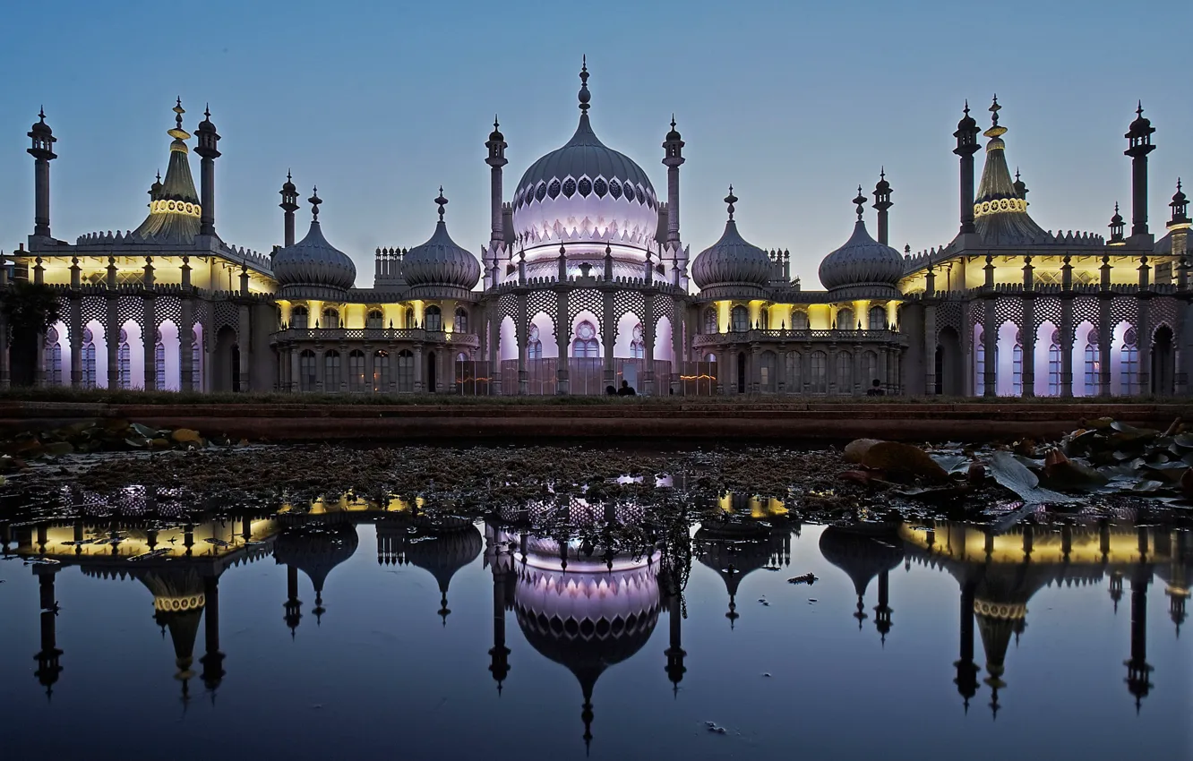 Photo wallpaper lights, reflection, England, Brighton, Sussex, The Royal pavilion