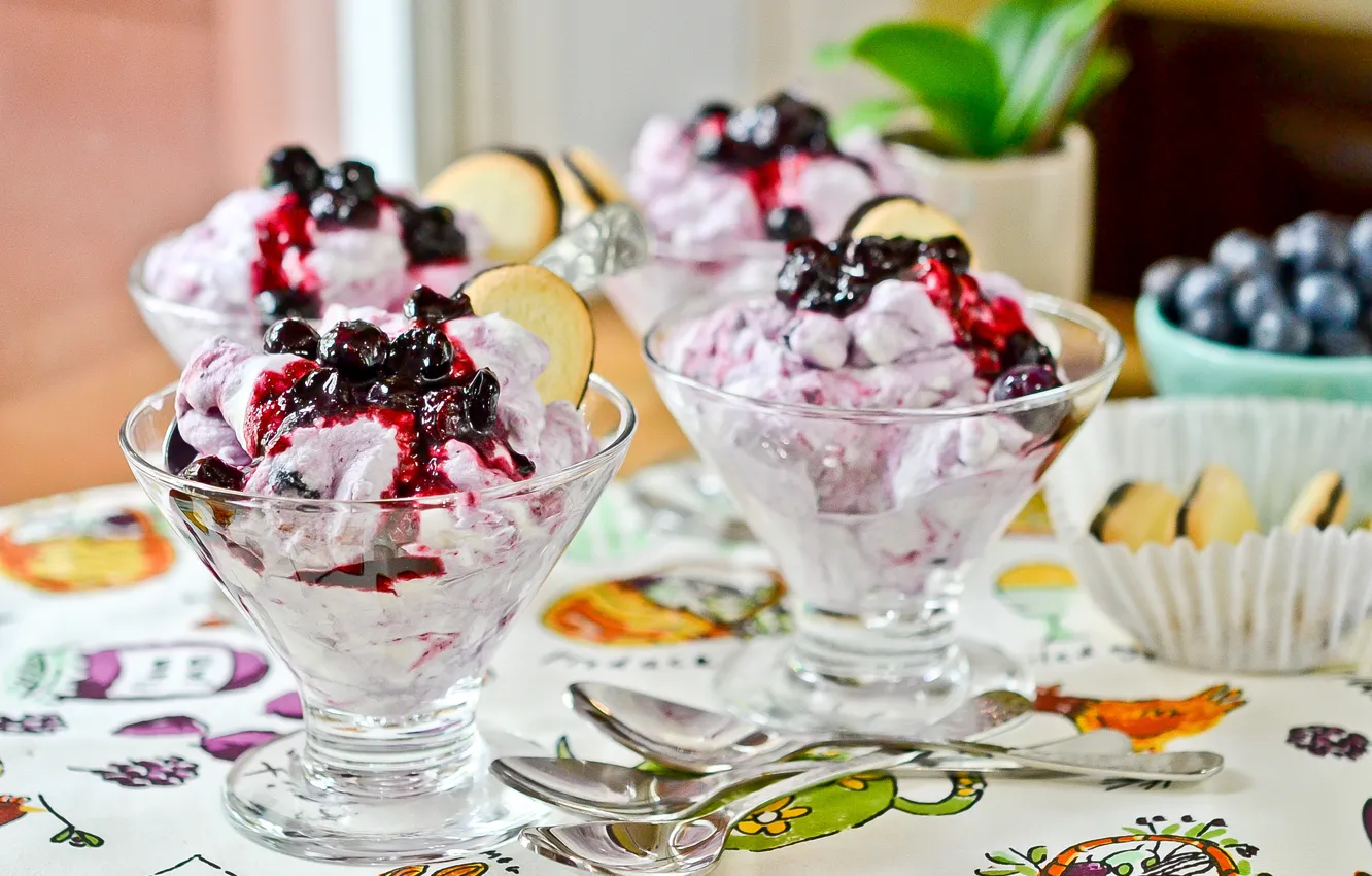 Photo wallpaper spoon, ice cream, jam, ramekin