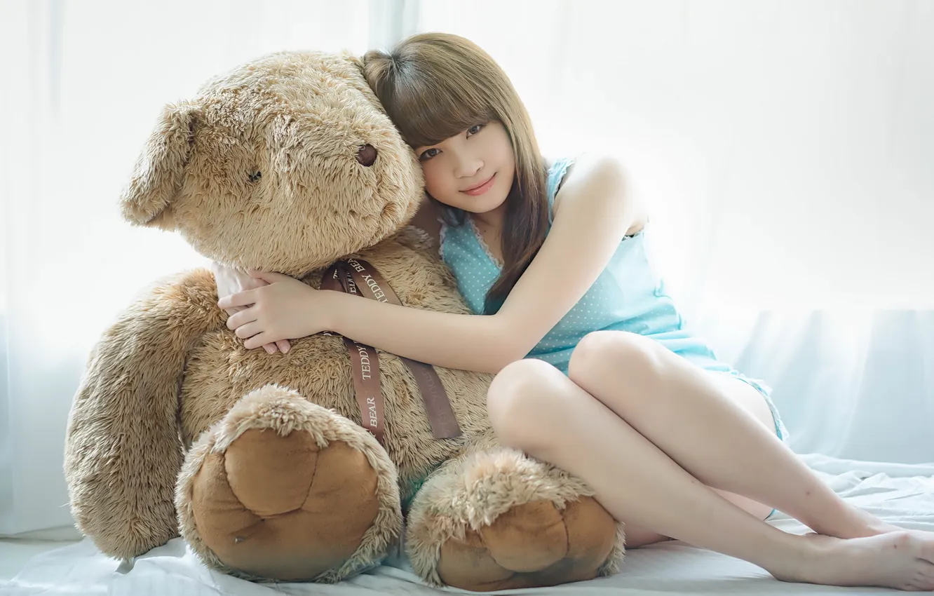 Photo wallpaper girl, bear, Asian