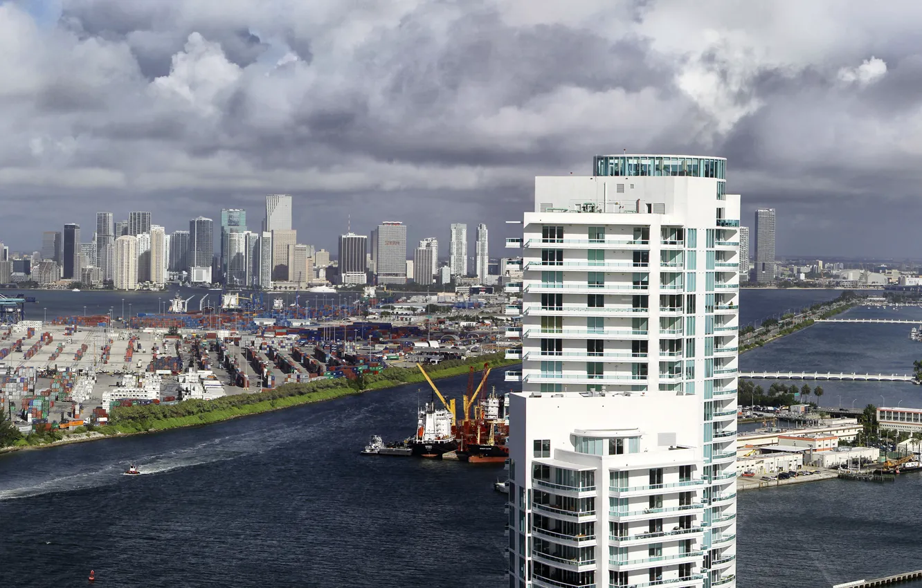 Photo wallpaper Miami, beach, South, Portofino Tower.