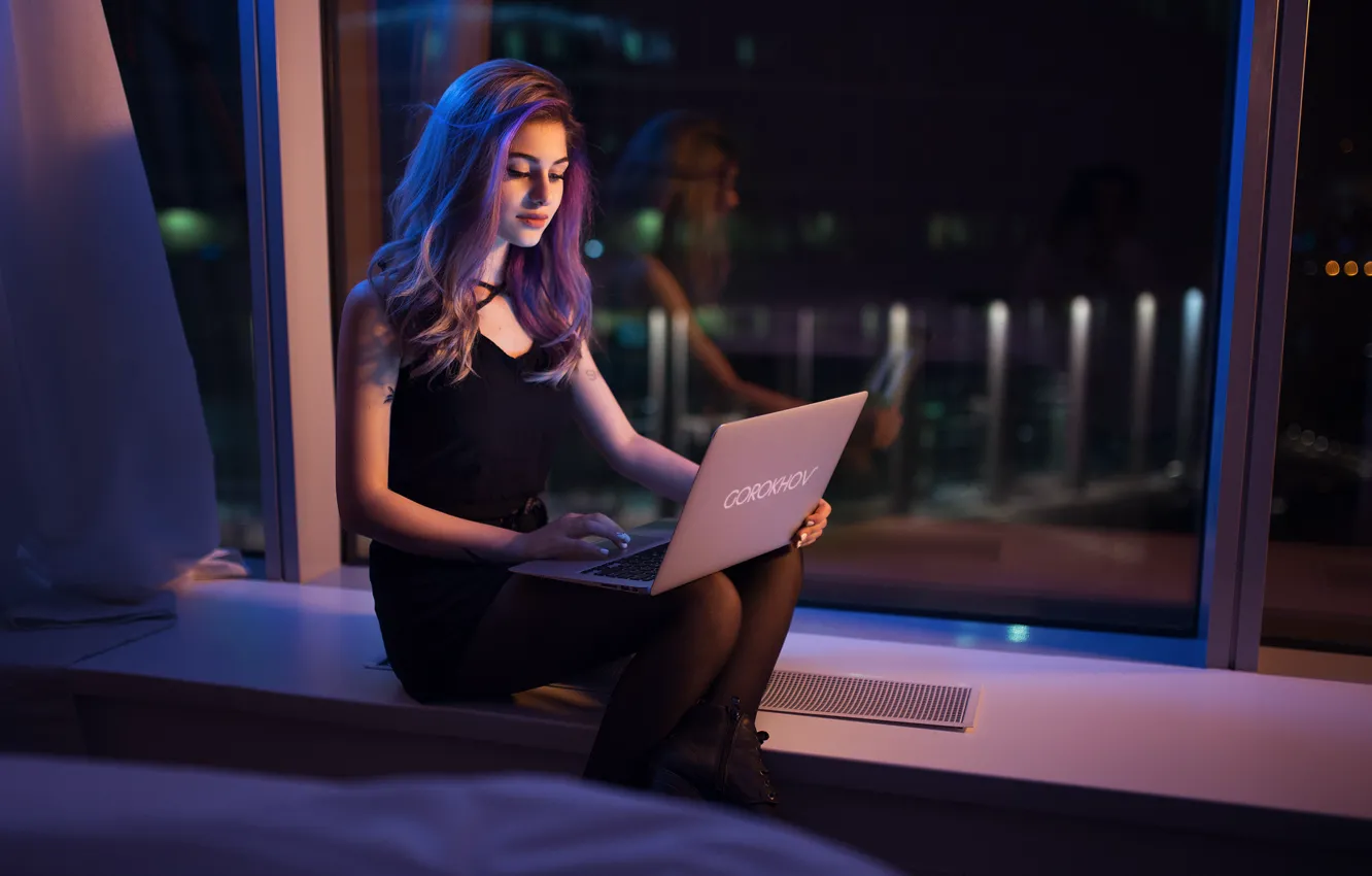 Photo wallpaper girl, notebook, blue, view, model, lips, face, hair