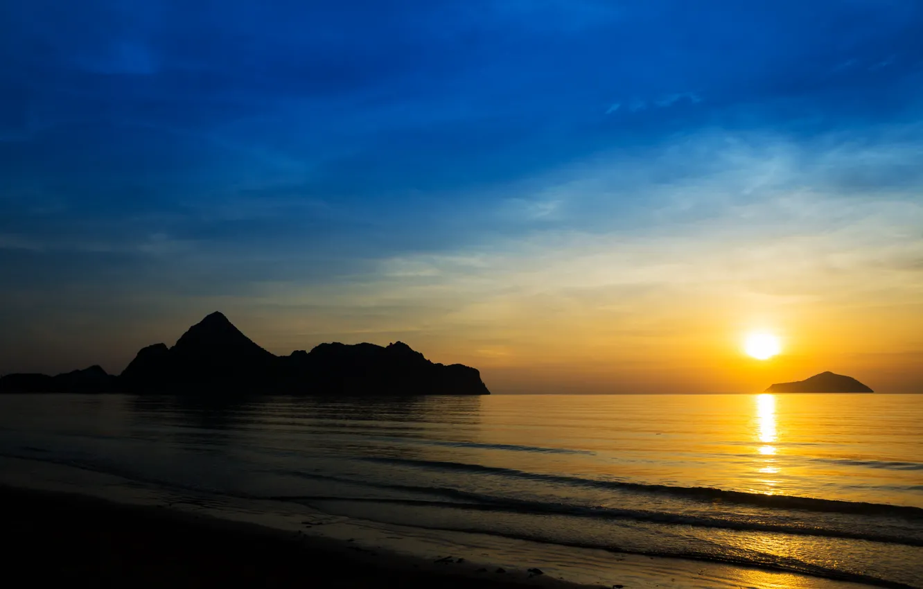 Photo wallpaper sea, beach, summer, sunset, shore, silhouette, summer, beach