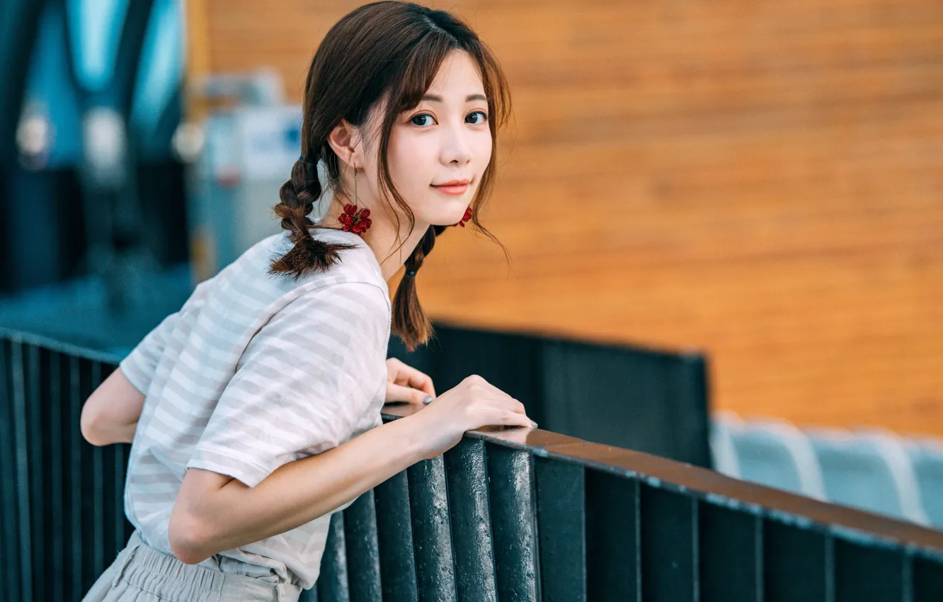 Photo wallpaper look, braids, Asian