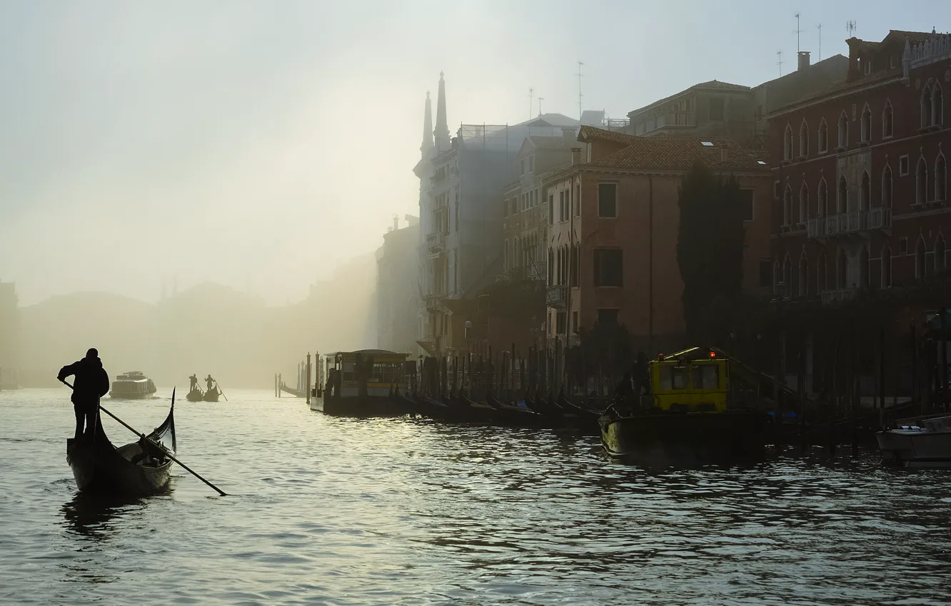 Photo wallpaper fog, morning, Italy, Venice