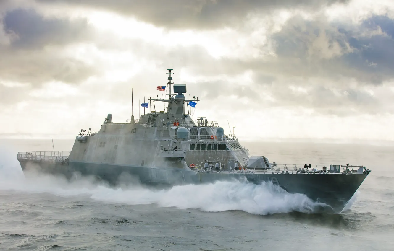 Photo wallpaper Sea, Fog, Wave, US NAVY, Type "Freedom", The littoral combat ship, LCS-19, USS St. Louis