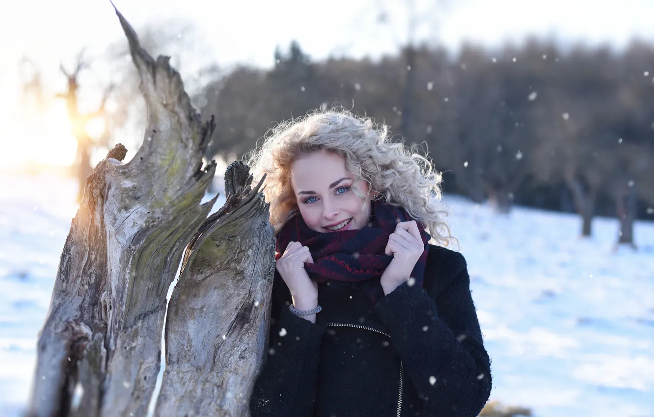 Photo wallpaper girl, portrait, Jula