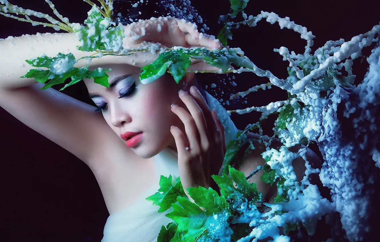 Photo wallpaper girl, branches, background