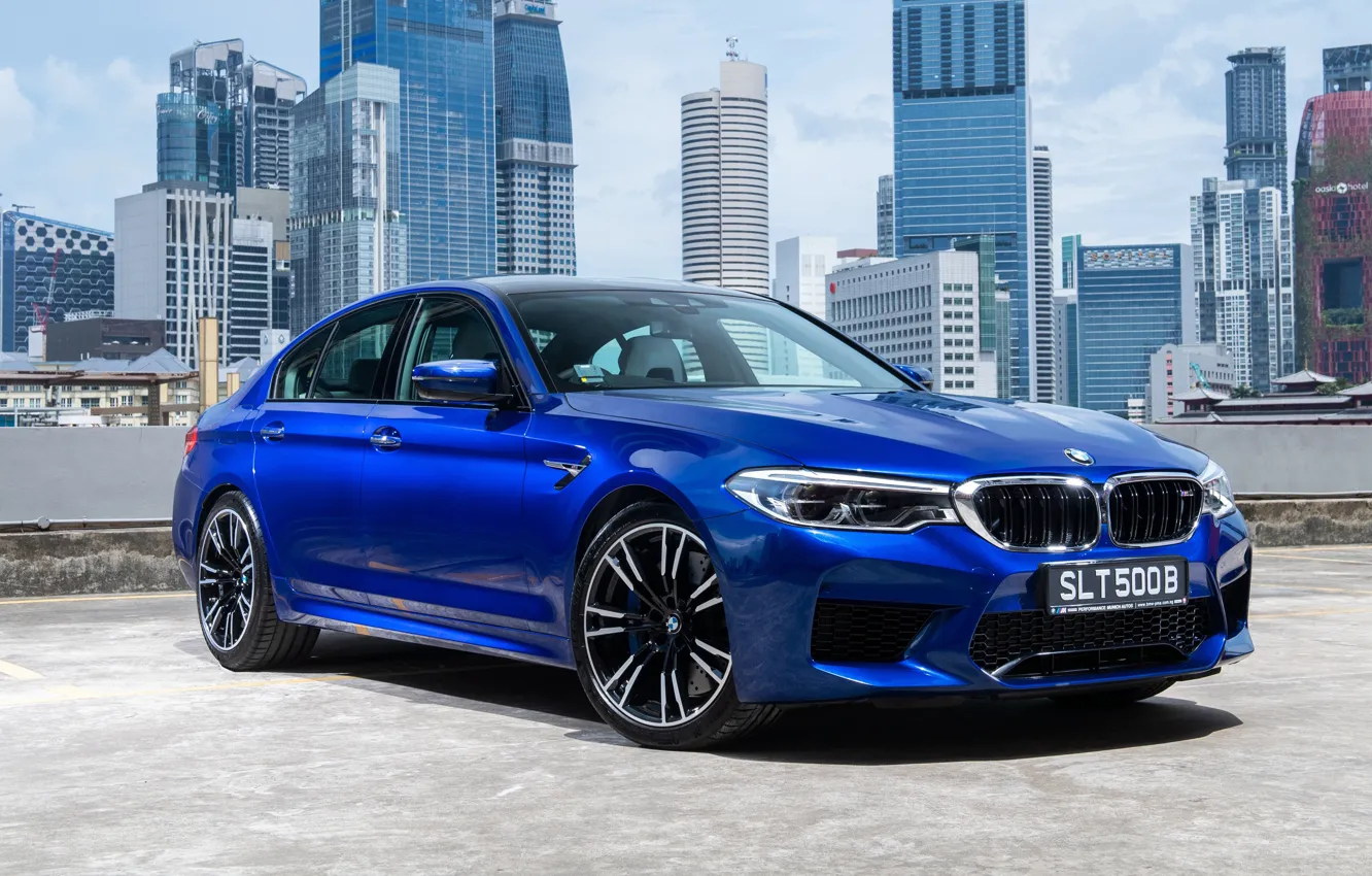 Photo wallpaper the city, sedan, 2018, BMW M5, F90