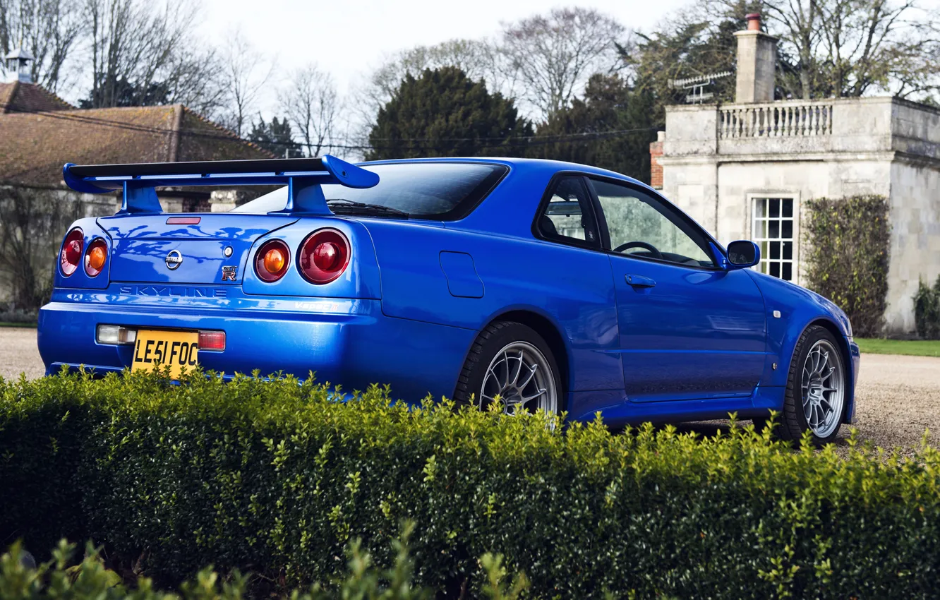 Photo wallpaper blue, house, tree, Nissan, house, the bushes, skyline, Nissan