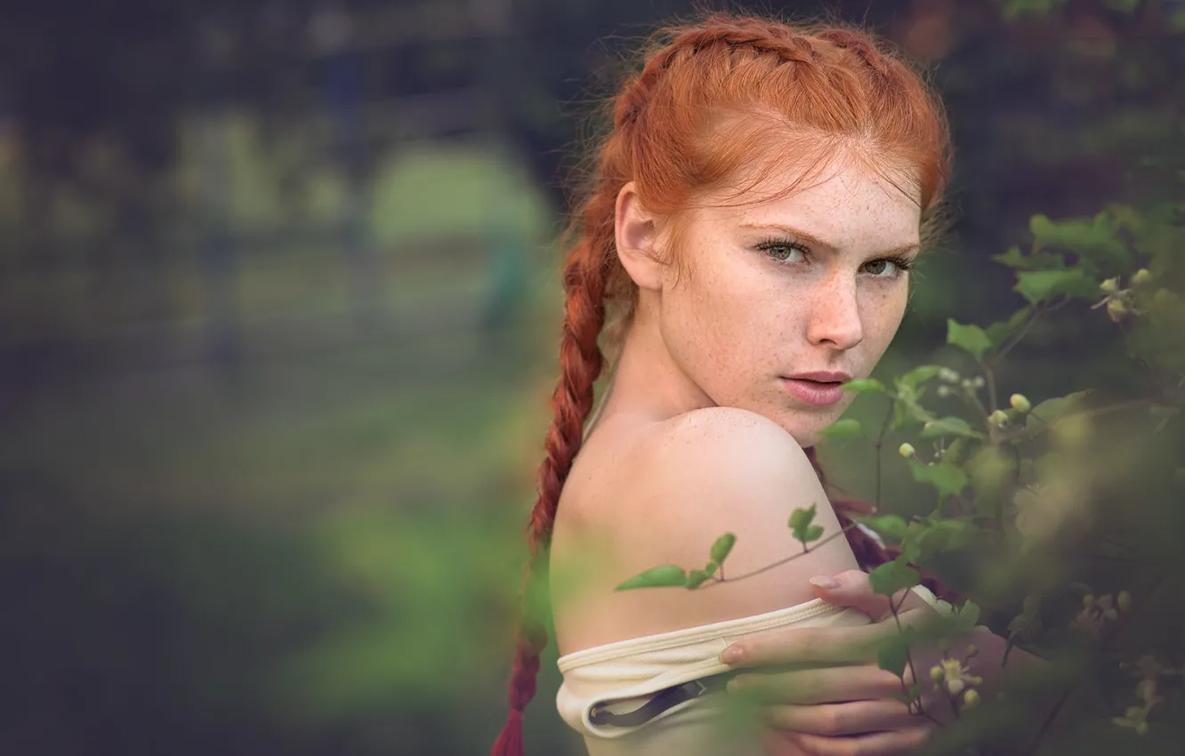 Photo wallpaper look, girl, face, pose, portrait, freckles, braid, red