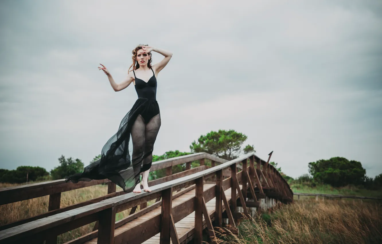 Photo wallpaper girl, bridge, pose