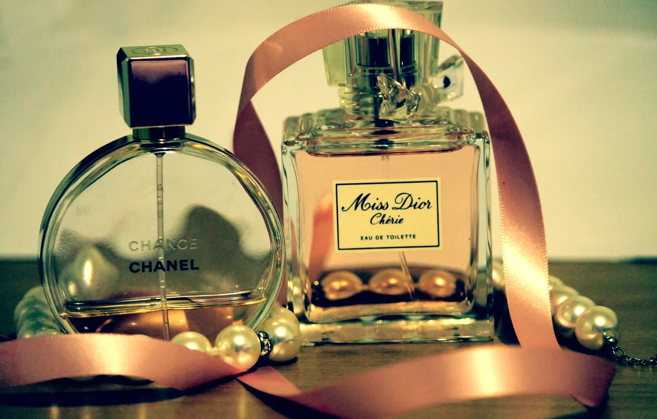 Photo wallpaper spirit, tape, pearl, bottle, aroma, chance, Chanel, Miss Dior
