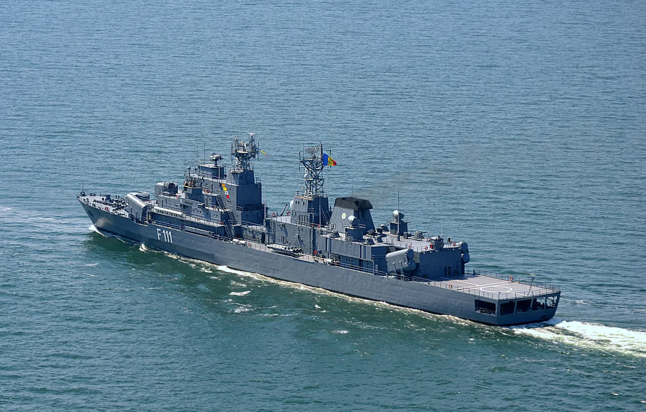 Photo wallpaper frigate, Marasesti, Romanian Navy