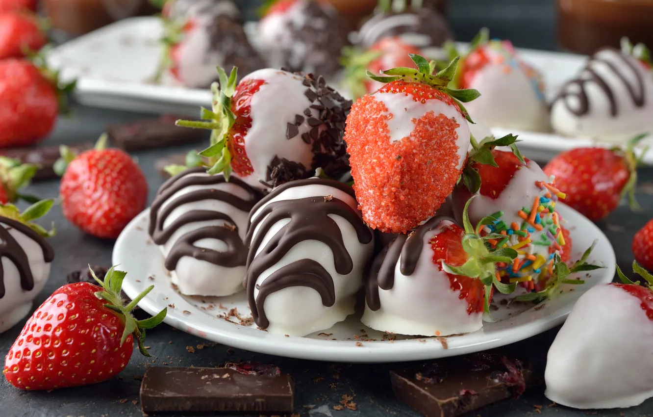 Photo wallpaper black, chocolate, delicious, white chocolate, chocolate-covered strawberries