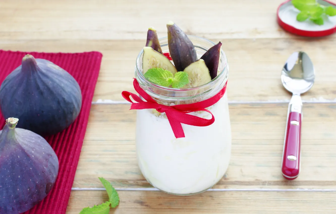 Photo wallpaper spoon, tape, Bank, dessert, sweet, yogurt, figs