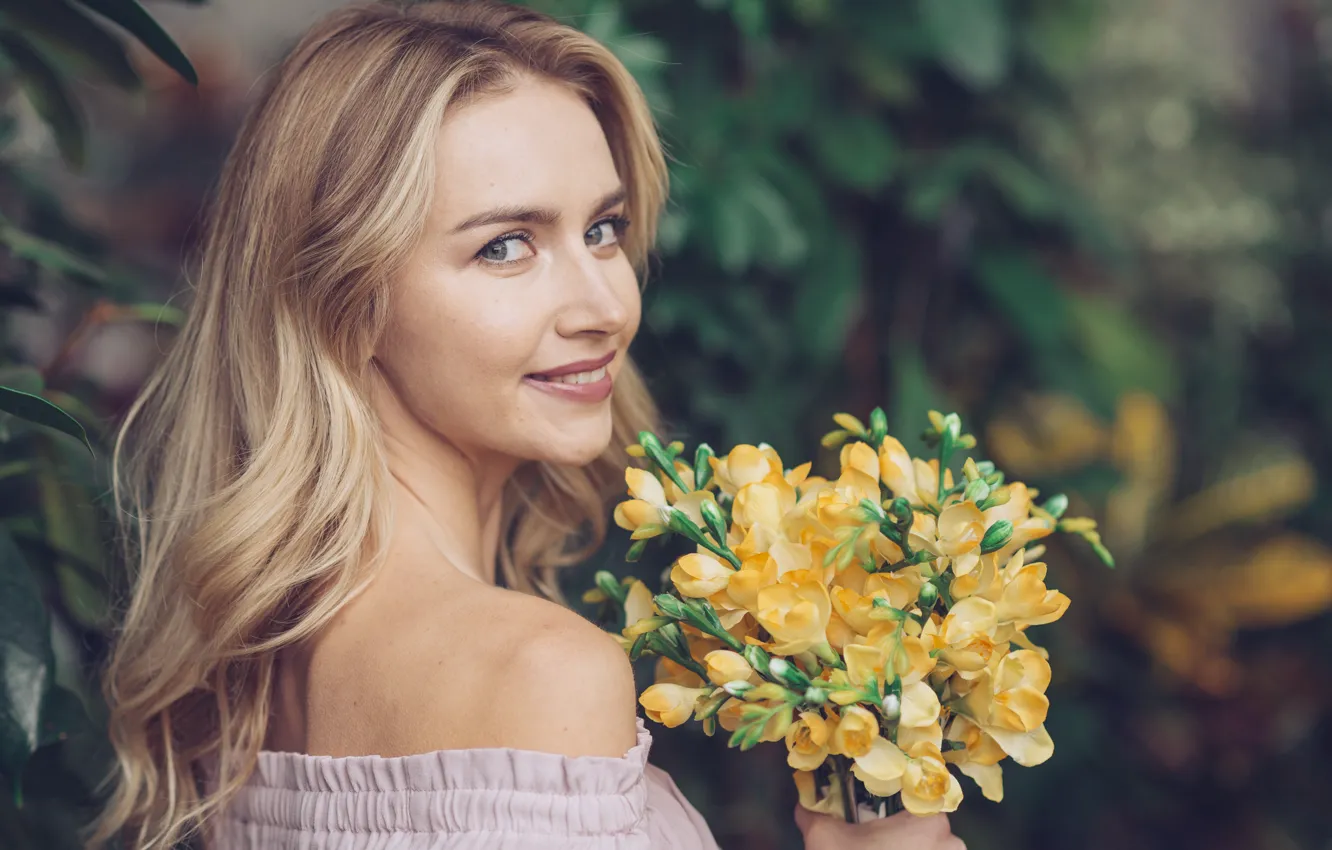 Photo wallpaper girl, flowers, woman, beauty, bouquet, spring, blonde, girl
