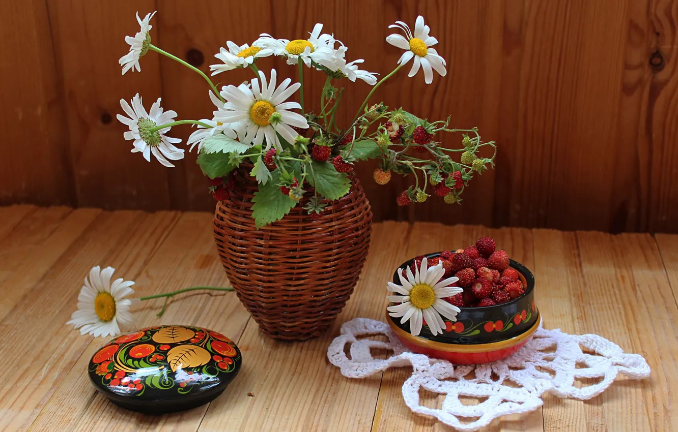 Photo wallpaper chamomile, bouquet, strawberries, vase, still life