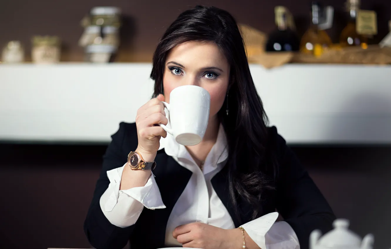 Photo wallpaper look, girl, pose, table, watch, bottle, makeup, brunette