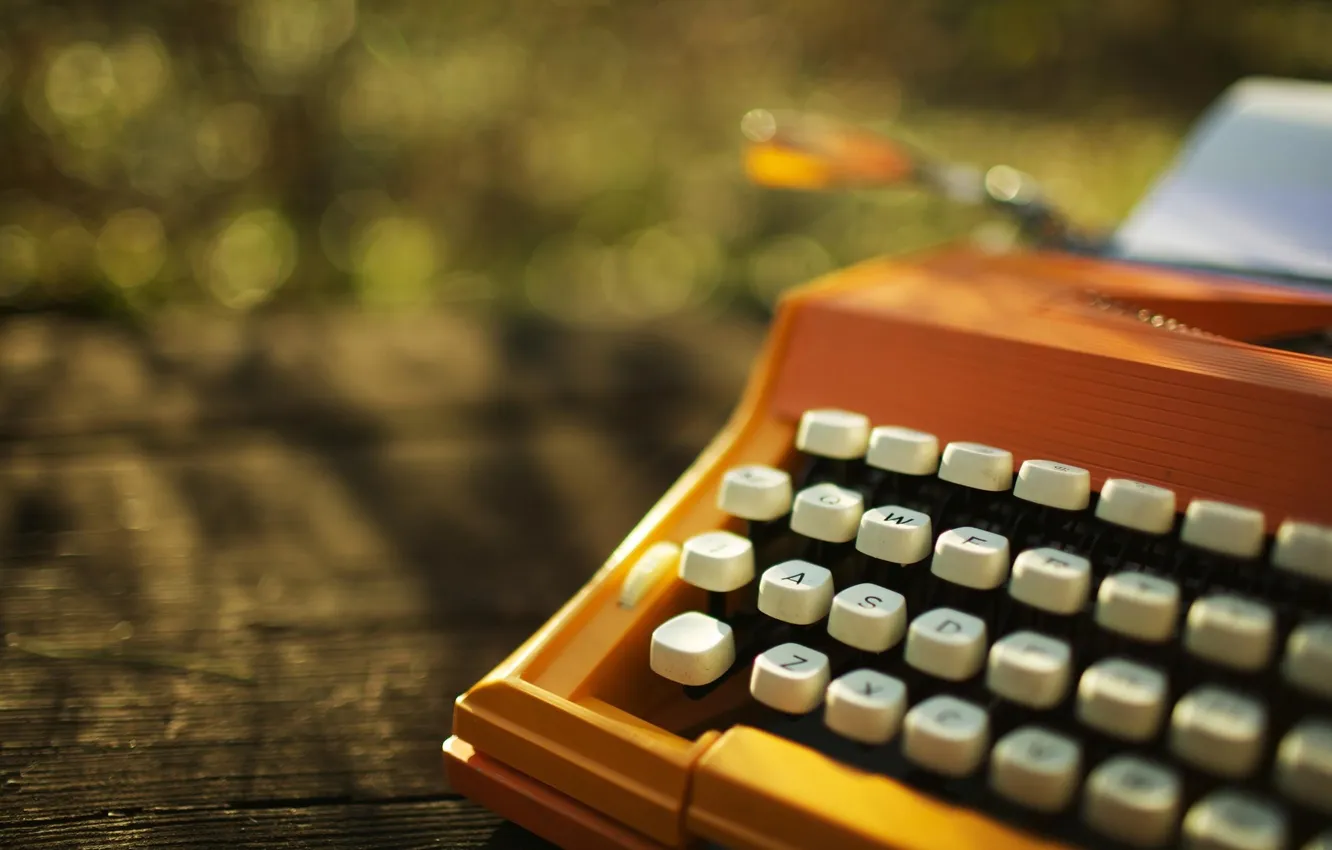 Photo wallpaper the sun, macro, photo, table, Wallpaper, keys, day, typewriter