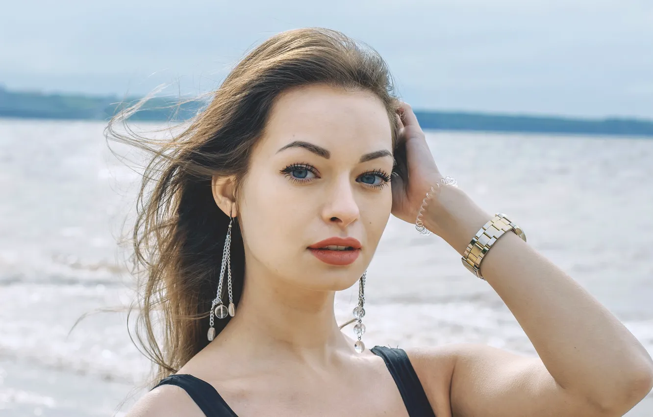 Photo wallpaper girl, decoration, face, eyelashes, river, watch, earrings, lipstick