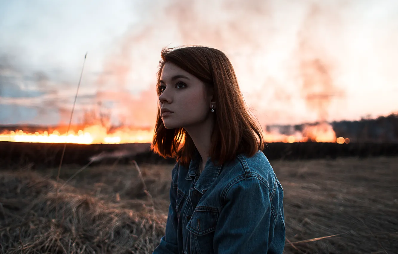 Photo wallpaper field, grass, lights, flame, model, smoke, portrait, the evening