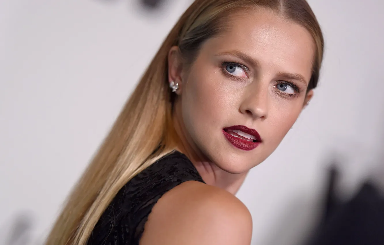 Photo wallpaper look, girl, pose, makeup, actress, hair, Teresa Palmer, Teresa Palmer
