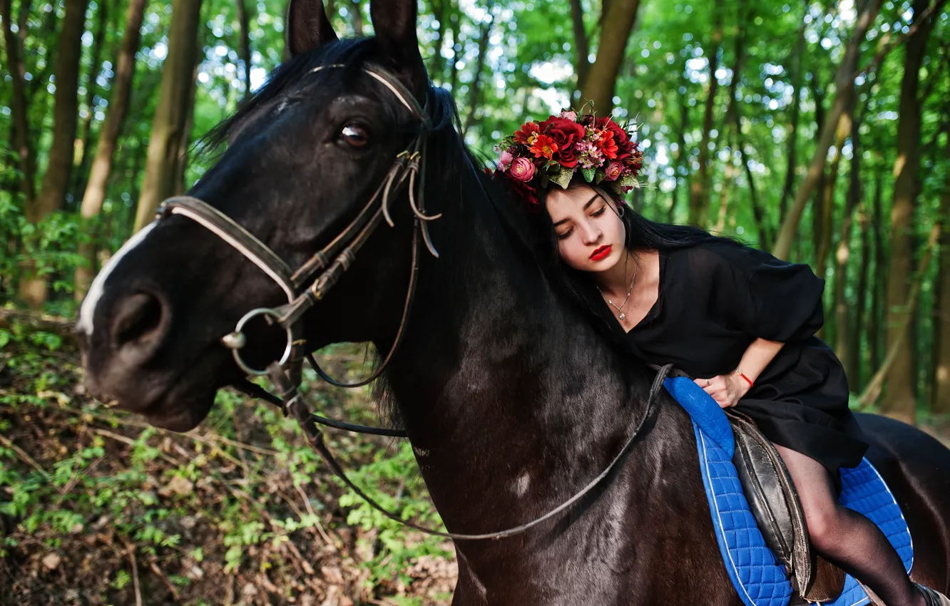 Photo wallpaper look, girl, flowers, nature, pose, horse, horse, makeup
