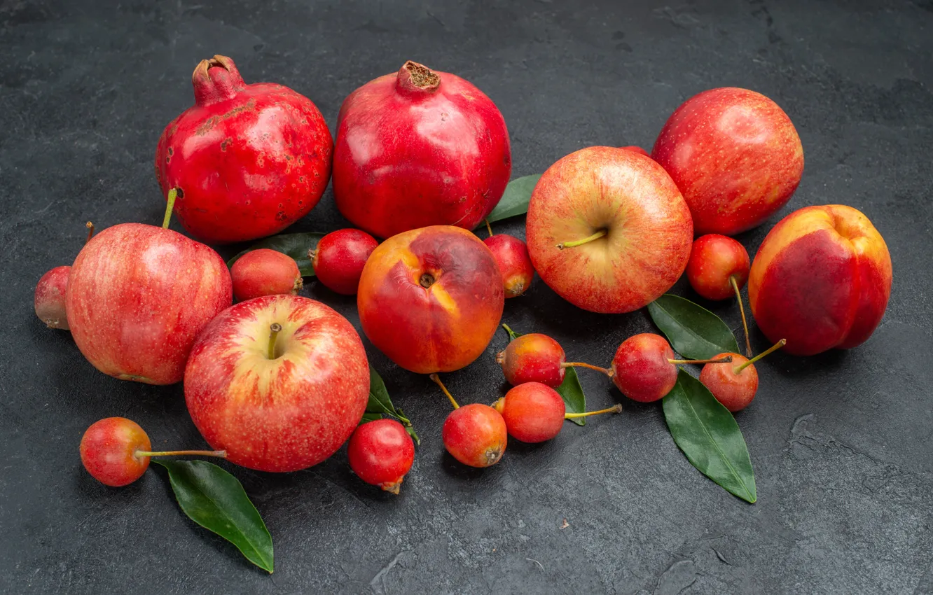 Photo wallpaper leaves, red, the dark background, apples, fruit, different, kitaika, garnet