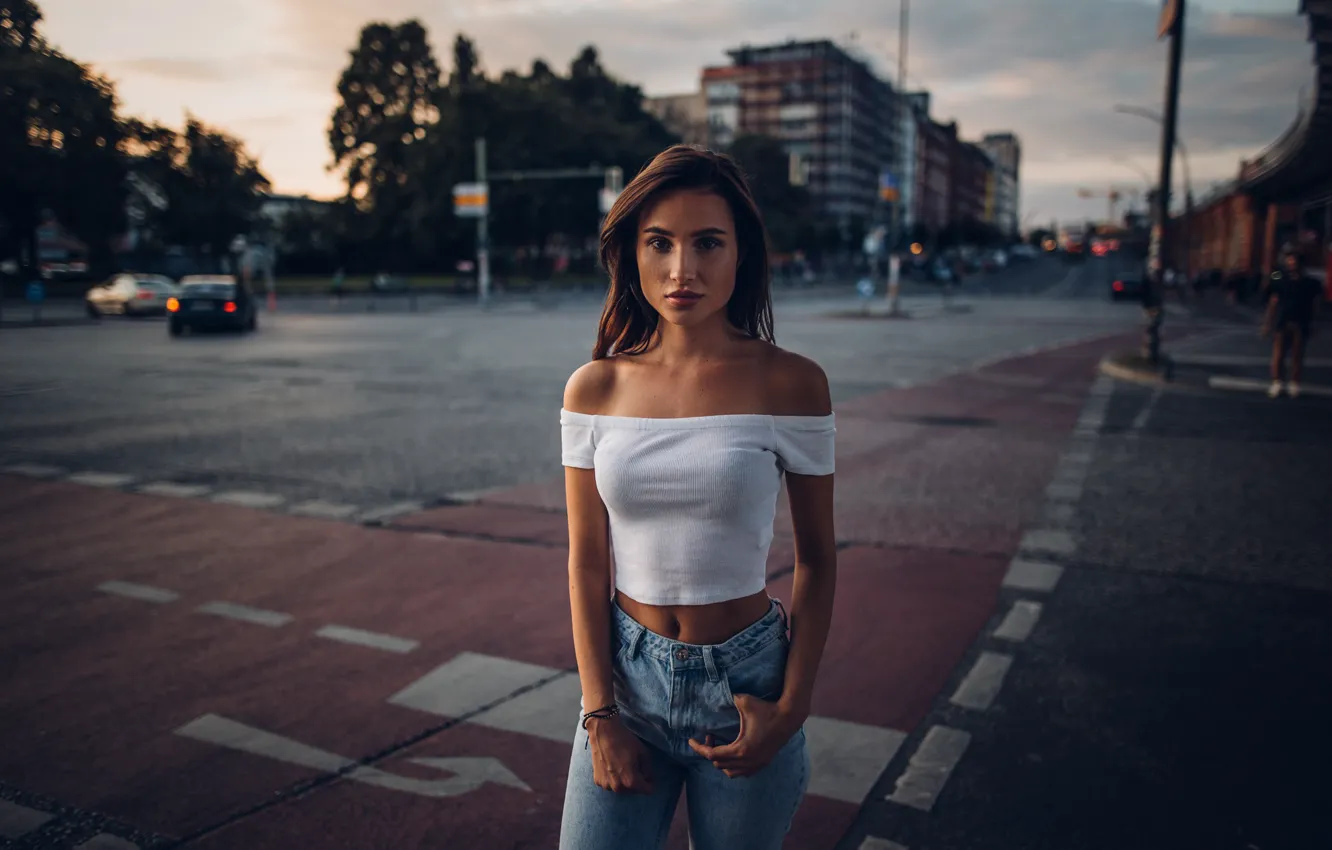 Photo wallpaper look, the city, pose, model, portrait, home, jeans, the evening