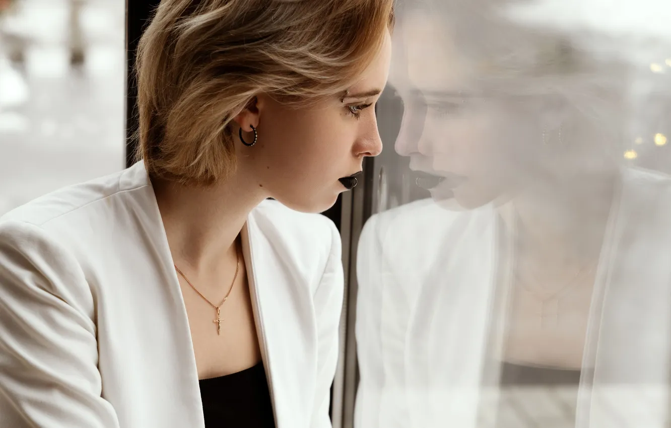 Photo wallpaper Denis Trufanov, reflection, in white, girl