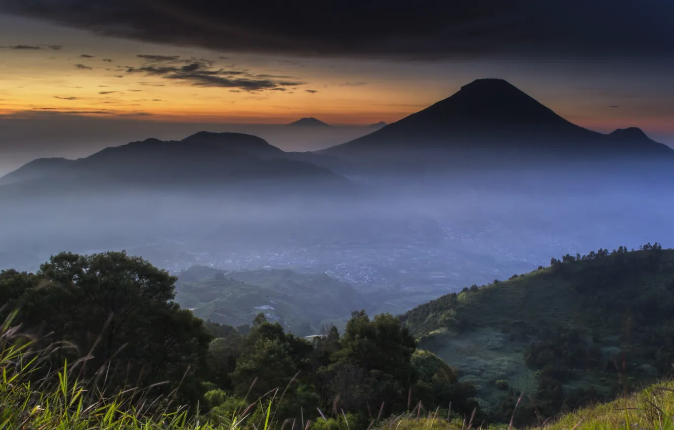 Photo wallpaper clouds, trees, mountains, Indonesia, Dawn