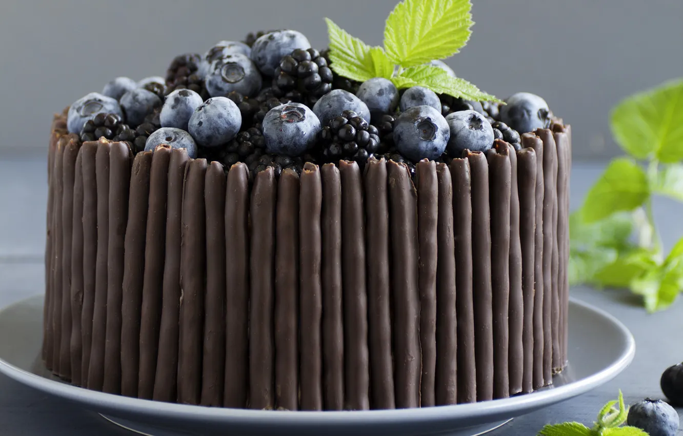 Photo wallpaper chocolate, blueberries, cake, mint