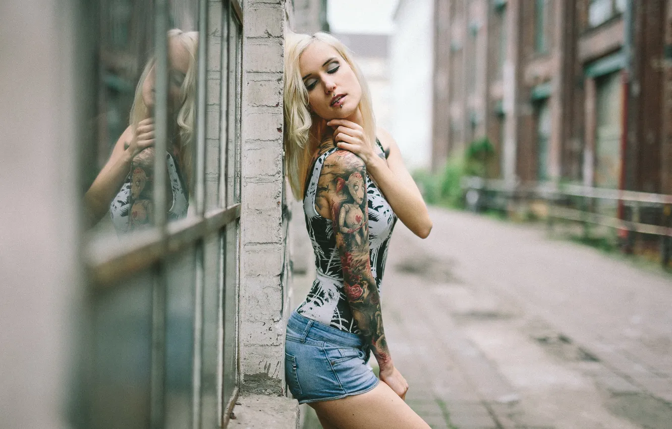 Photo wallpaper girl, tattoo, Vanessa