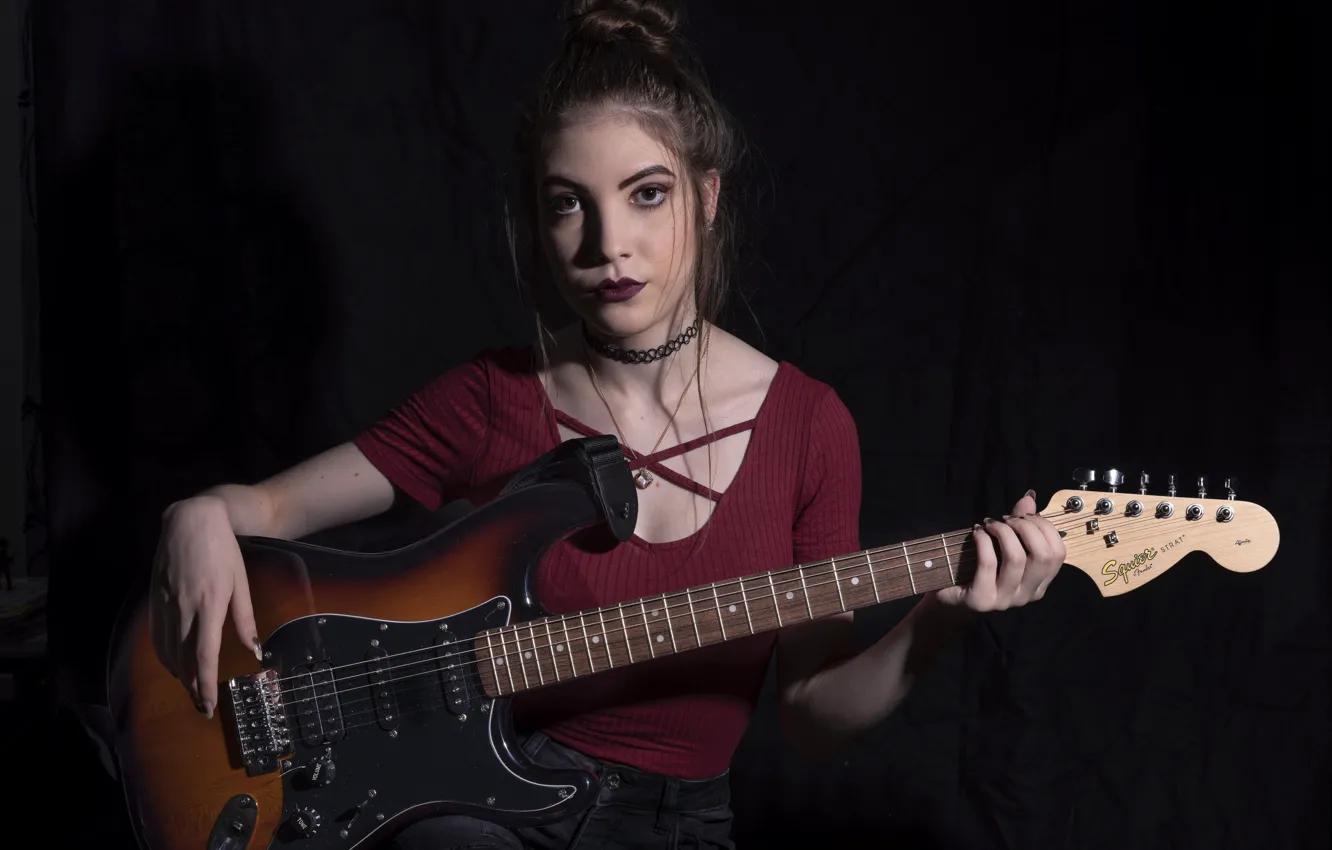 Photo wallpaper girl, guitar, Emilie Grungie