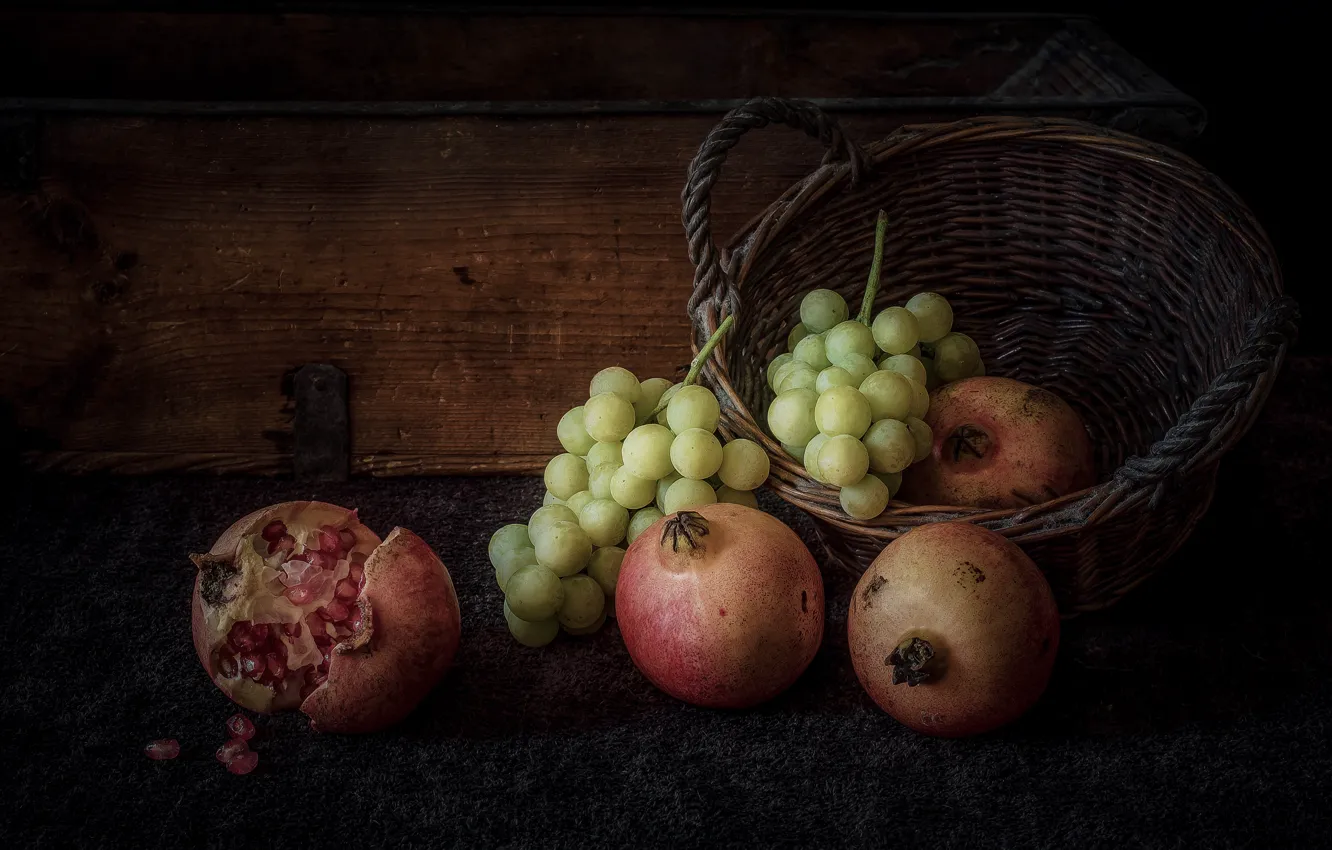 Photo wallpaper grapes, still life, basket, garnet