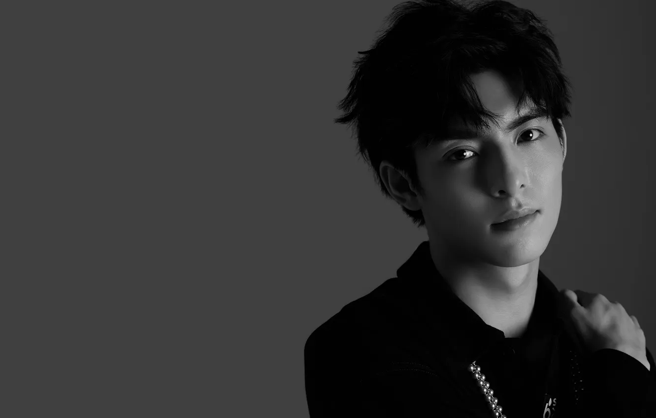 Photo wallpaper look, actor, guy, grey background, black and white photo, Wang Hao Xuan, Wang Hao Xuan, …