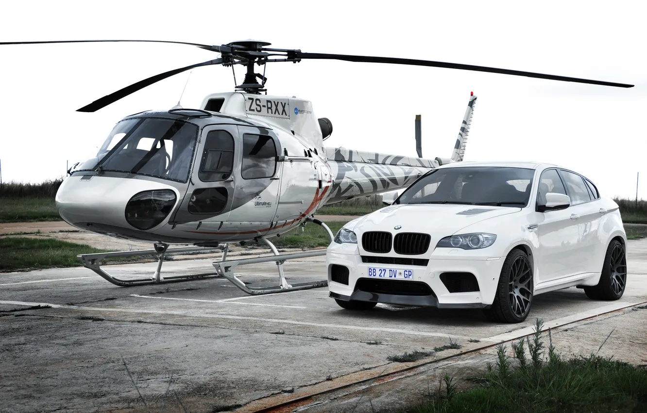 Photo wallpaper white, the sky, grass, bmw, BMW, helicopter, white, crossover
